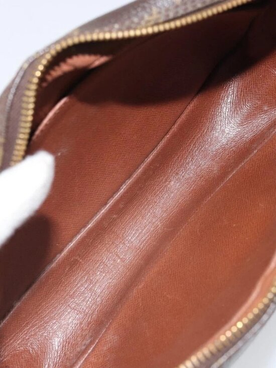 LOUIS VUITTON Monogram Compiegne 23 Clutch Bag M51847 LV Auth - Picture 13 of 16